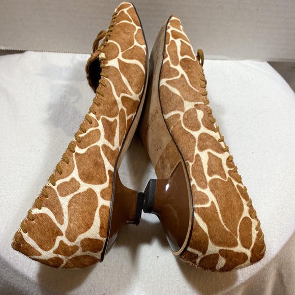 Martinez Valero vintage animal print kitten heels sz 7.5 - Picture 4 of 8
